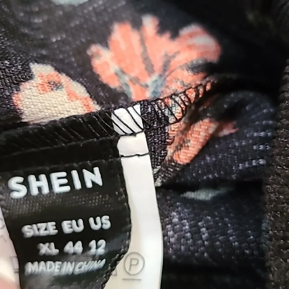 Shein Pinafore Dress, Black with Orange Floral, Zipper down front,Size XL, NWOT - Picture 9 of 10